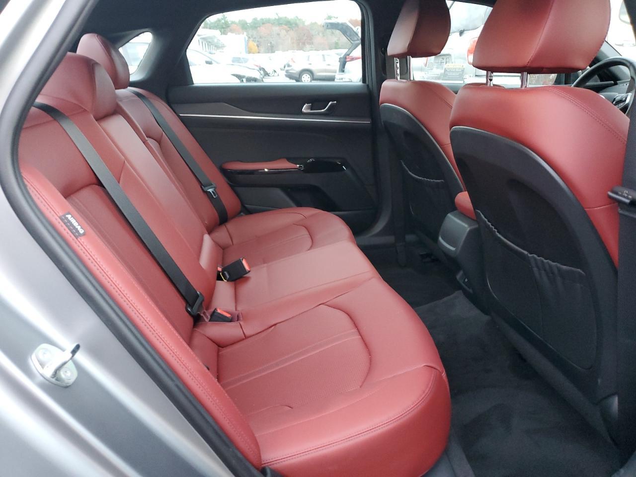 2025 KIA K5