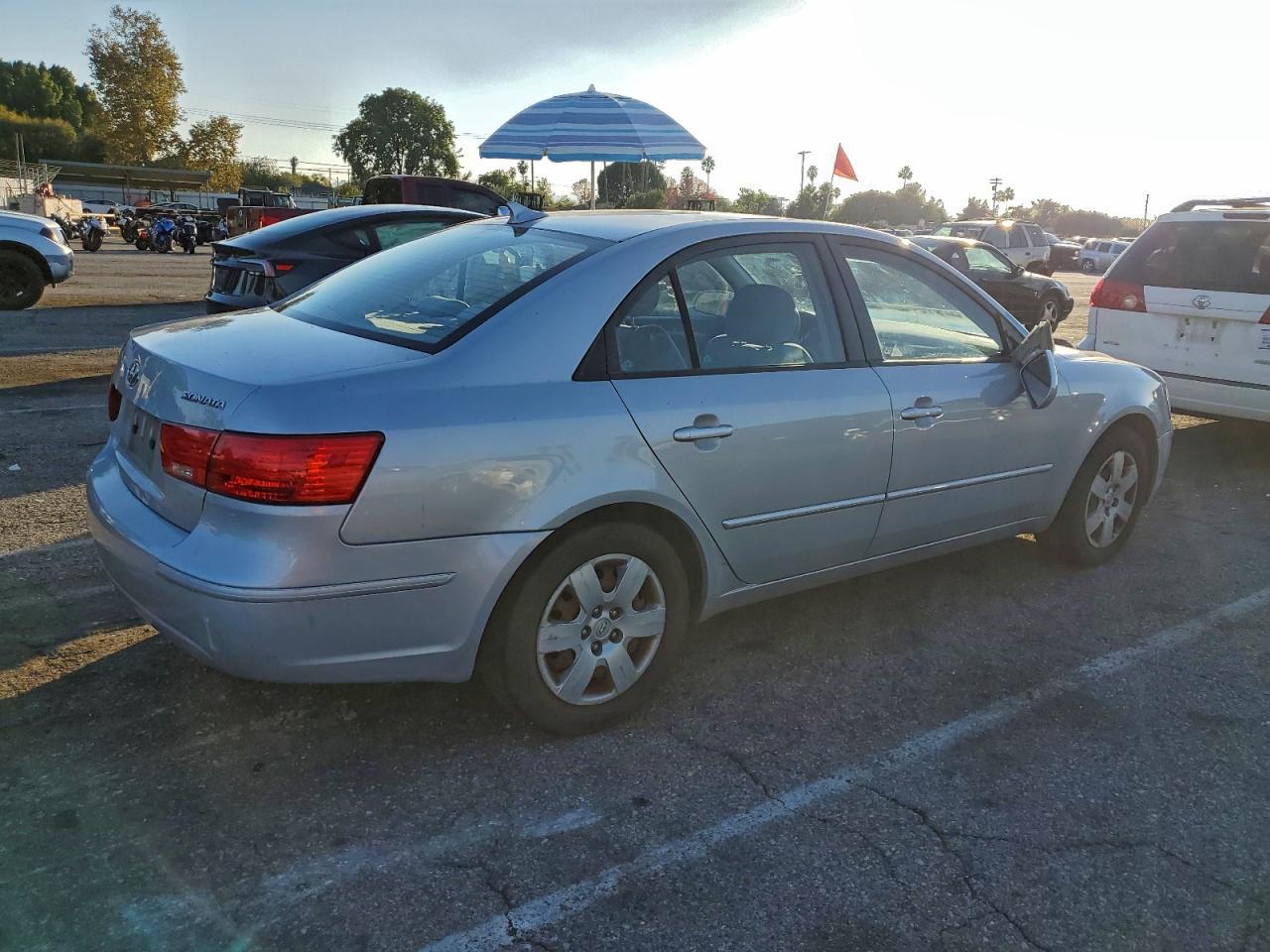 2010 HYUNDAI SONATA