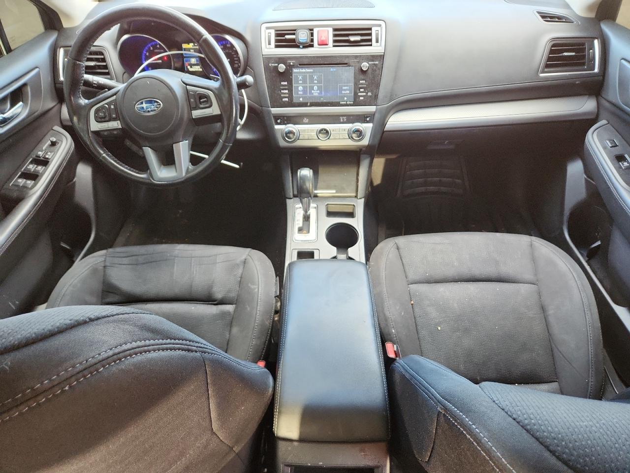 2016 SUBARU Legacy