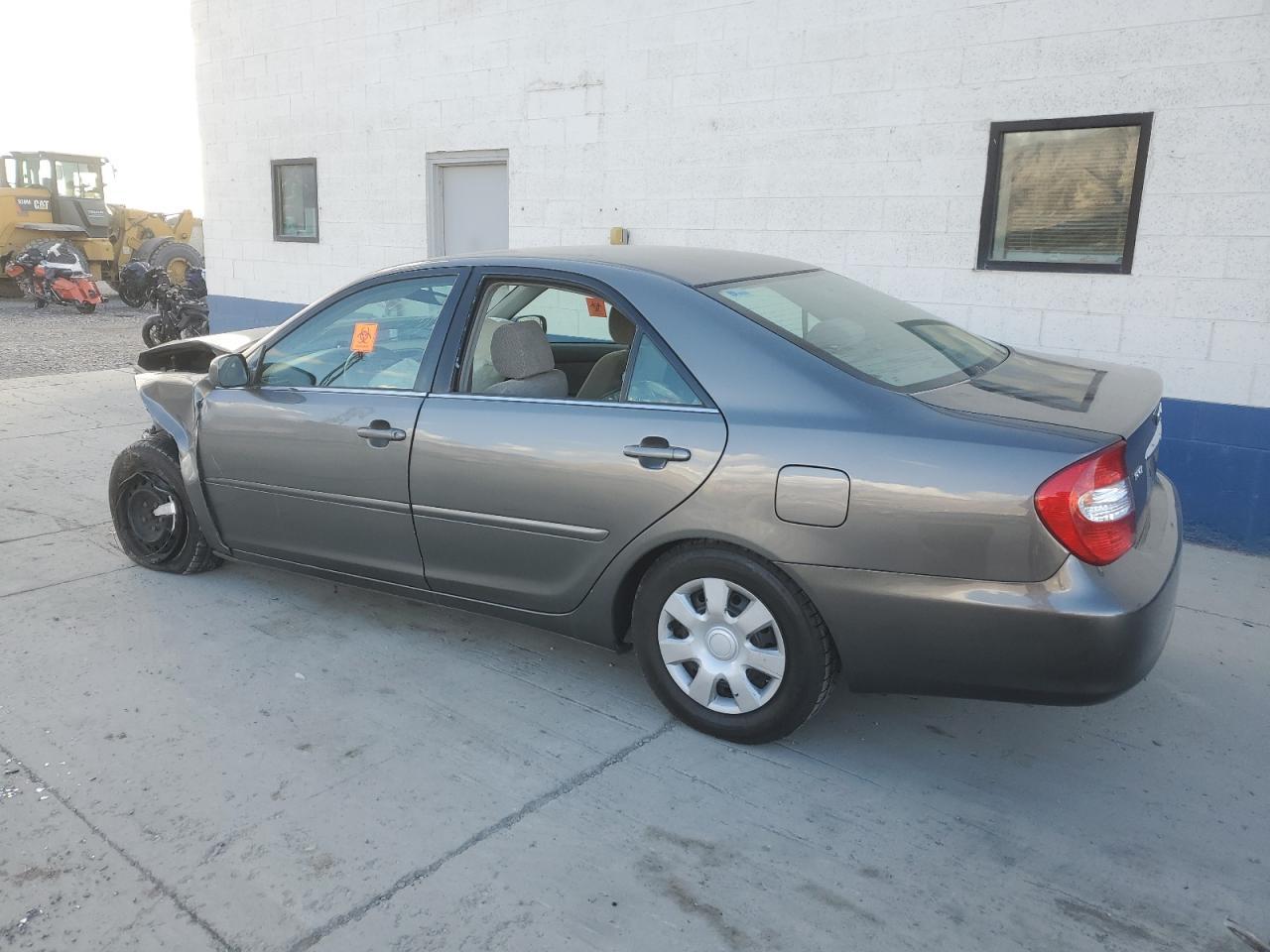 2002 TOYOTA CAMRY