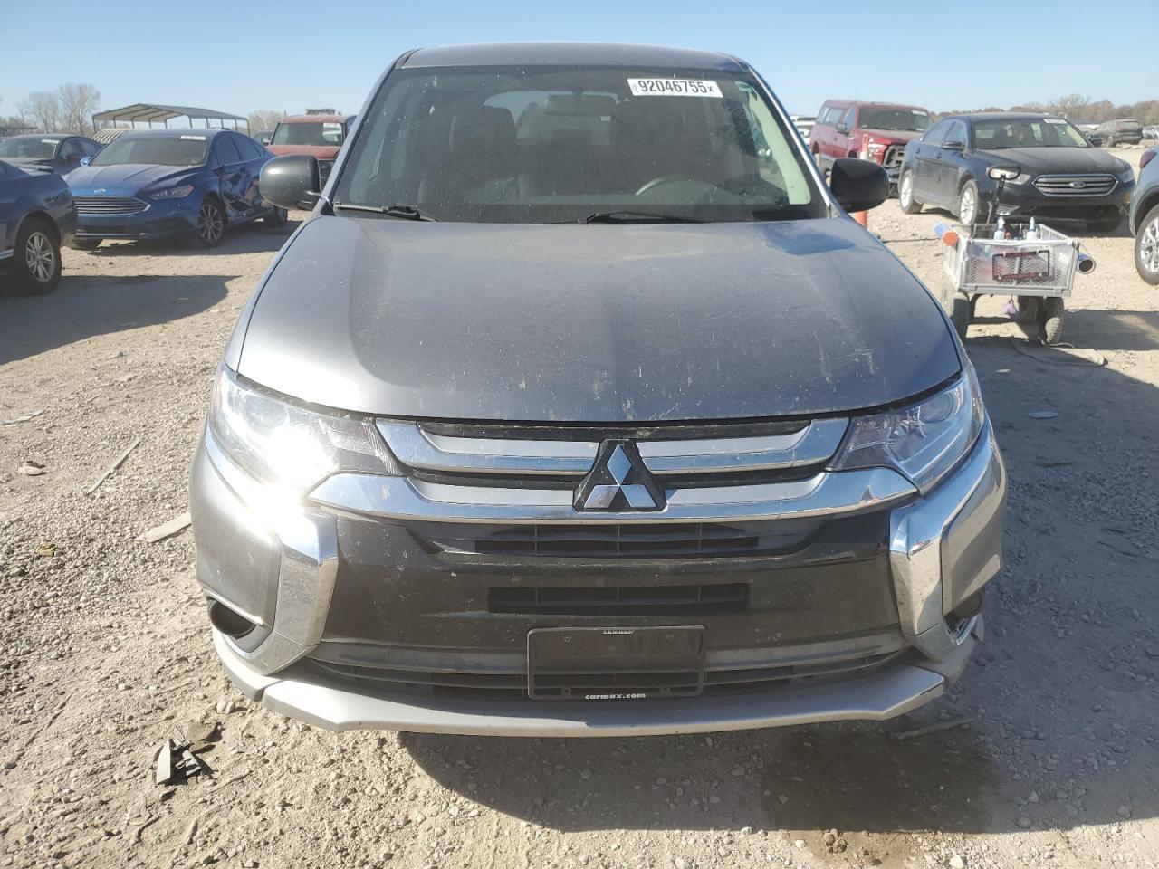 2018 MITSUBISHI outlander