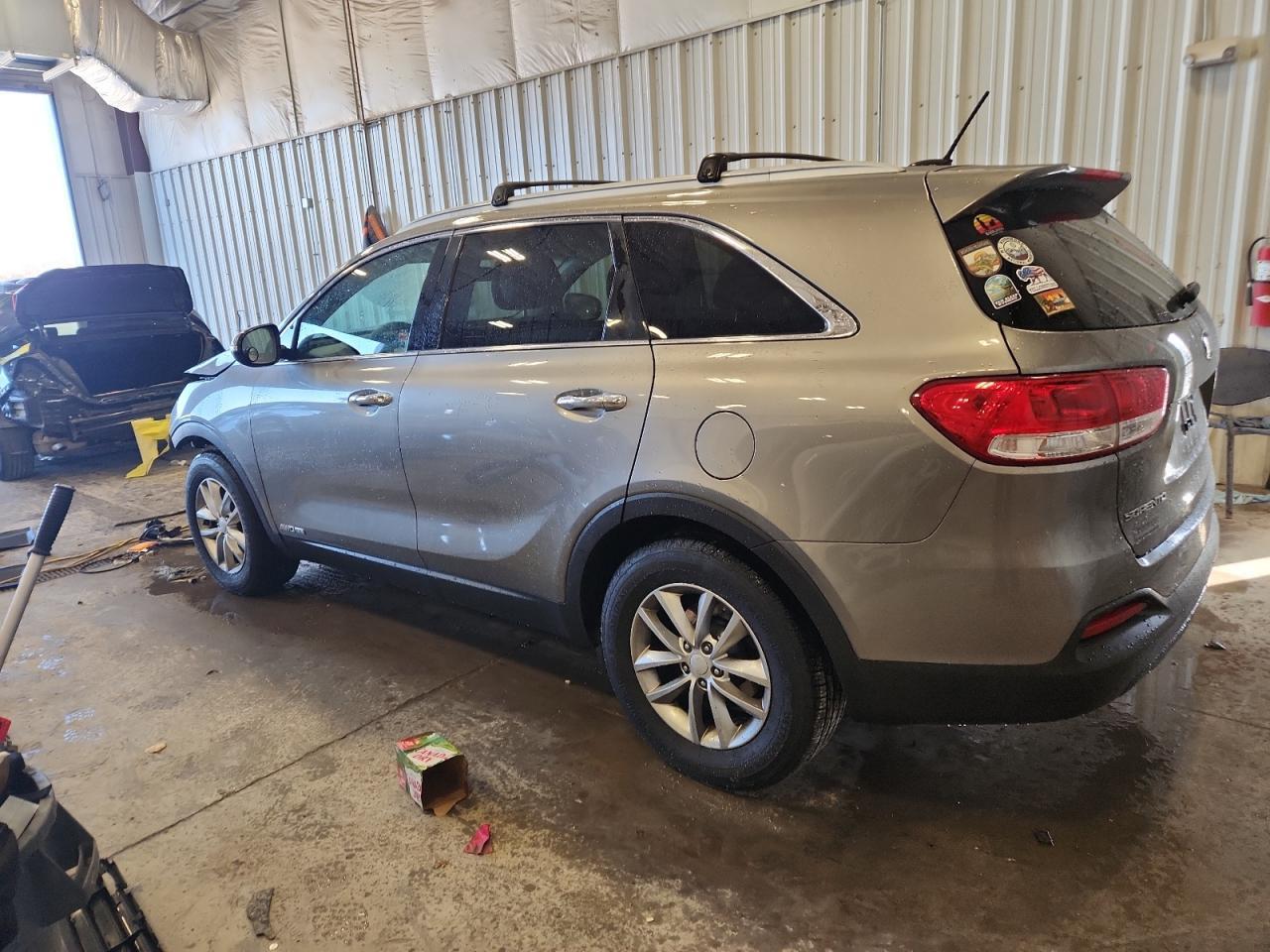 2016 KIA SORENTO