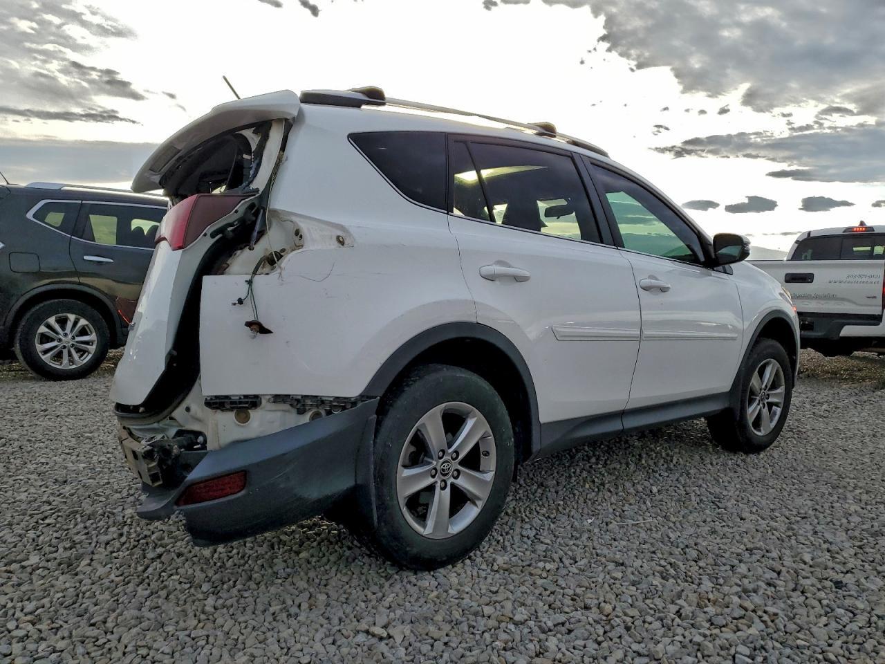 2015 TOYOTA RAV4