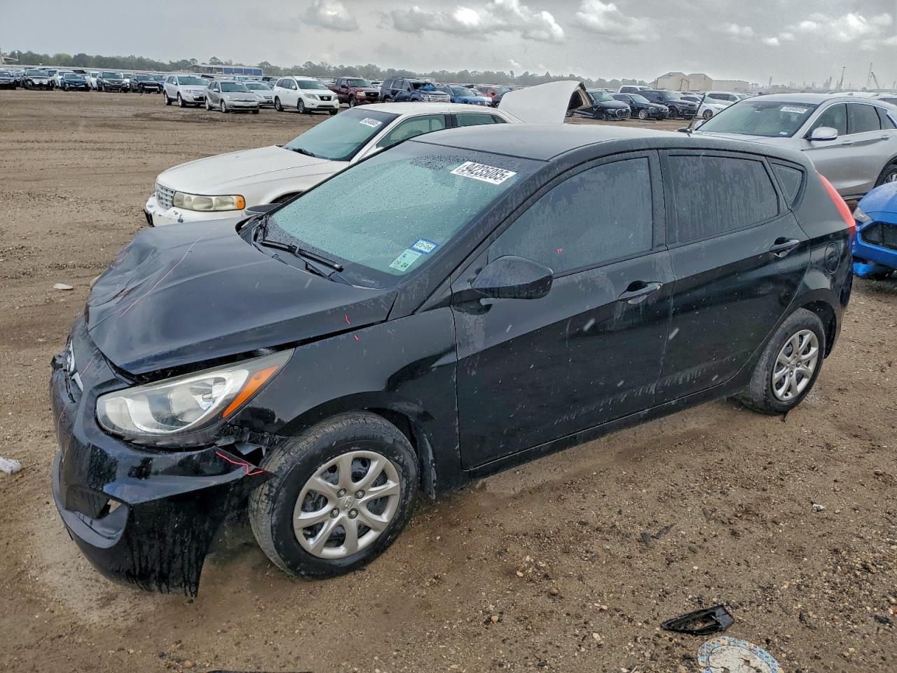 2013 HYUNDAI ACCENT