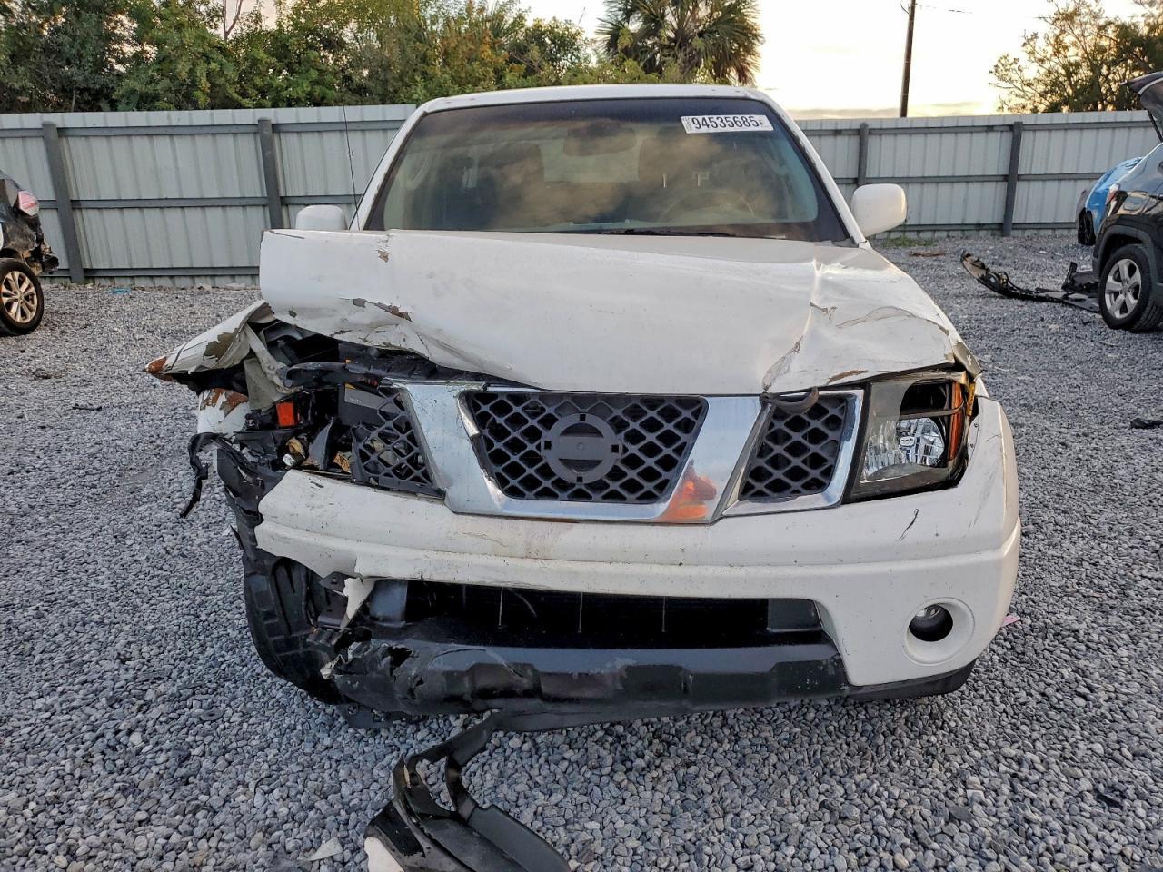 2006 NISSAN Frontier