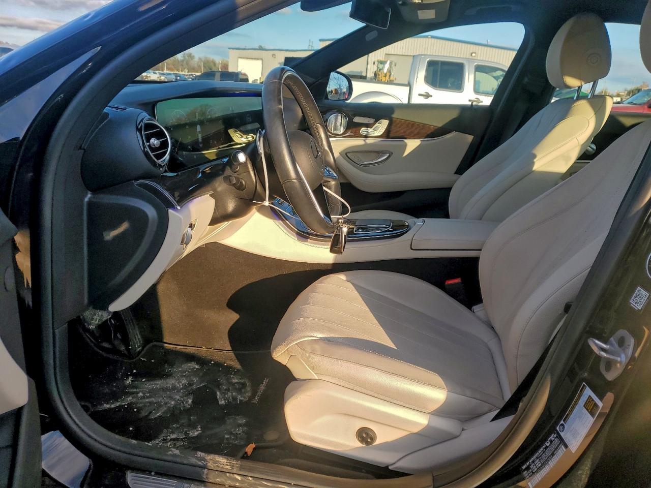2021 MERCEDES-BENZ E-Class