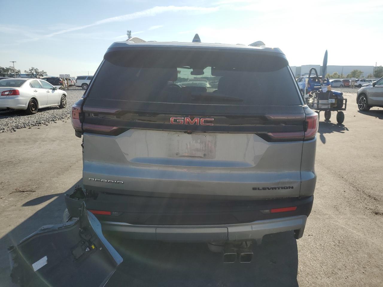 2024 GMC ACADIA