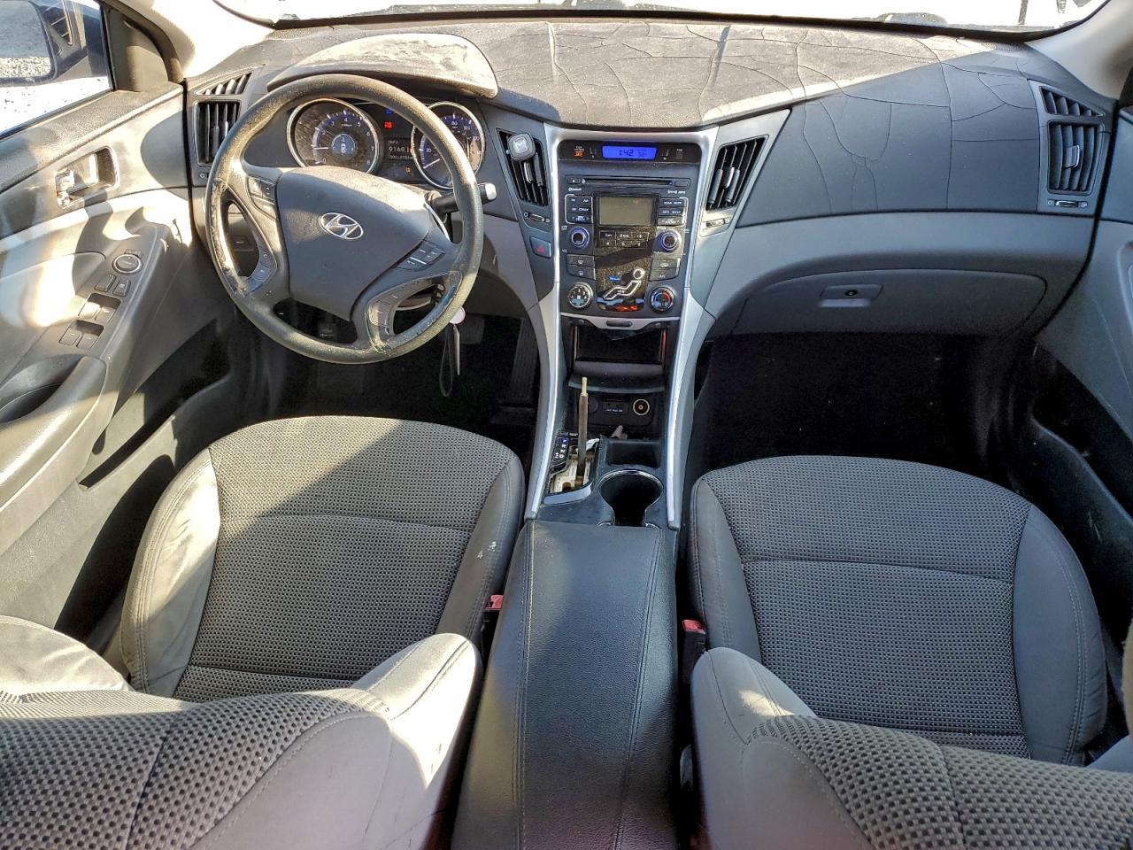 2011 HYUNDAI SONATA