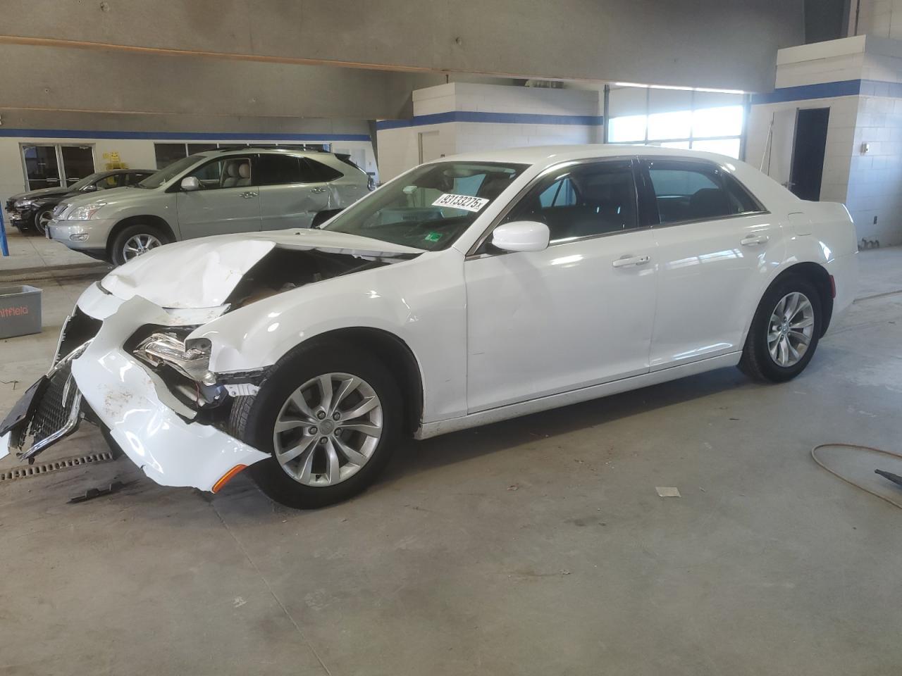 2016 CHRYSLER 300