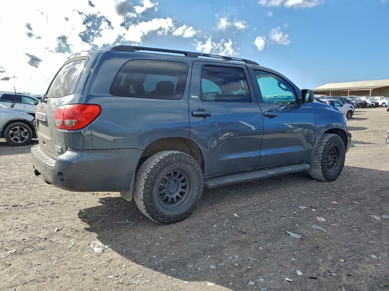 2008 TOYOTA Sequoia