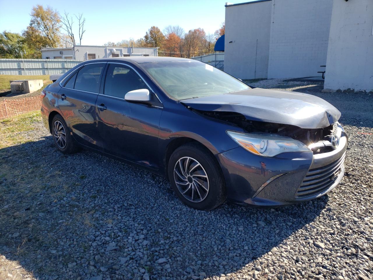 2016 TOYOTA CAMRY