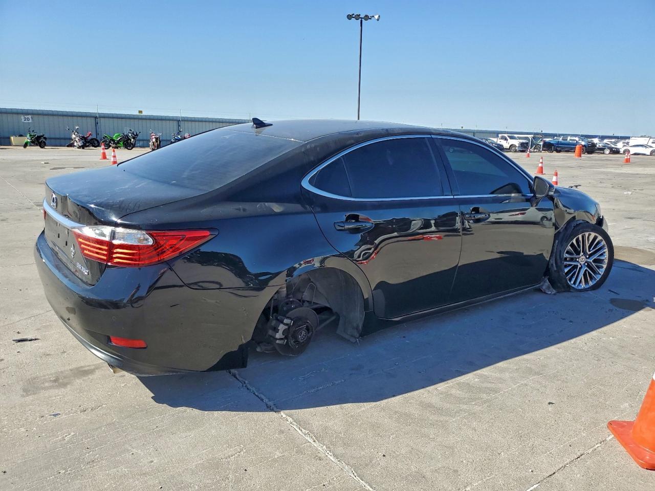 2013 LEXUS ES 350