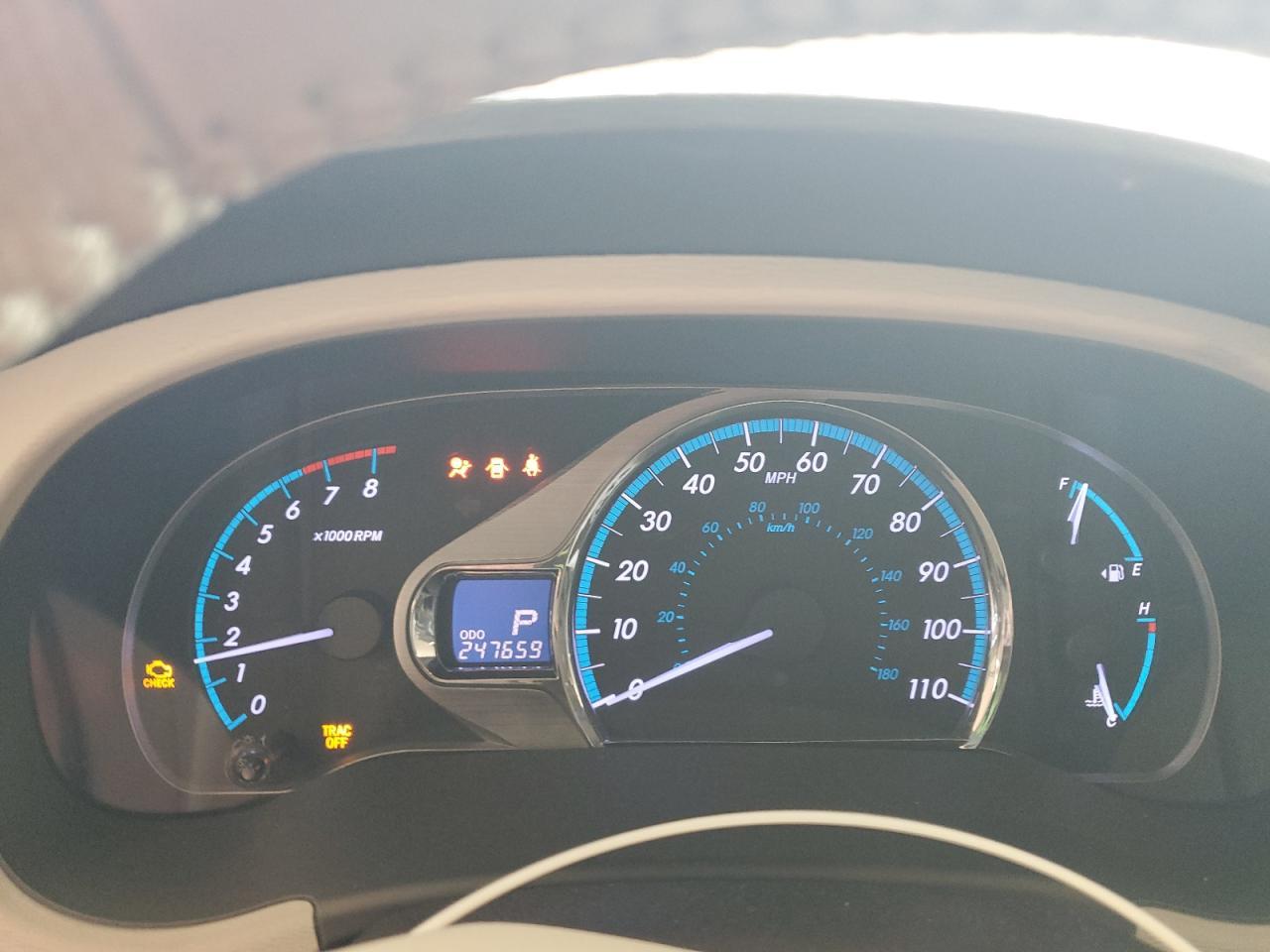 2012 TOYOTA SIENNA