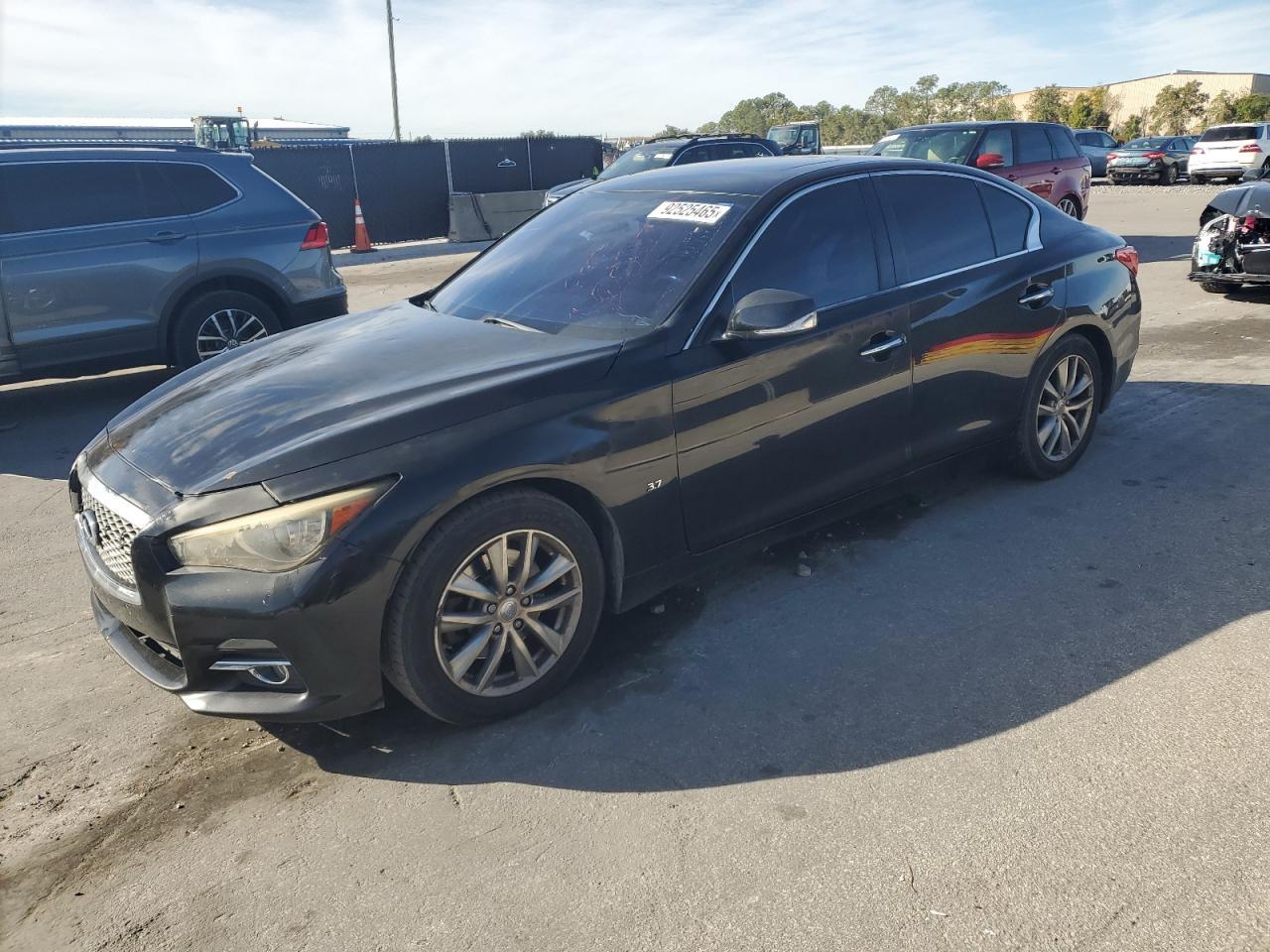 2014 INFINITI Q50