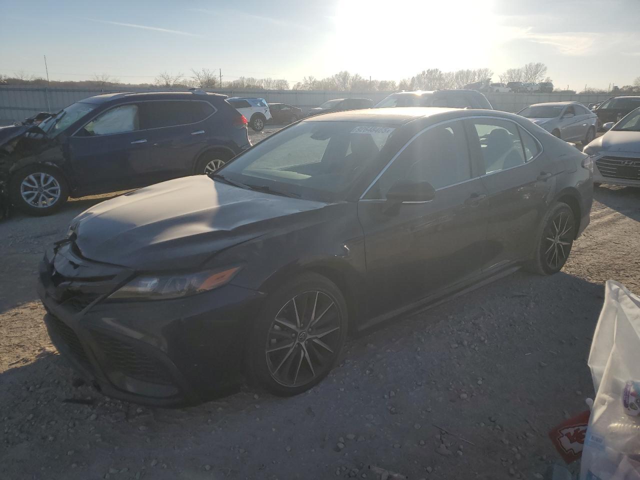 2022 TOYOTA CAMRY