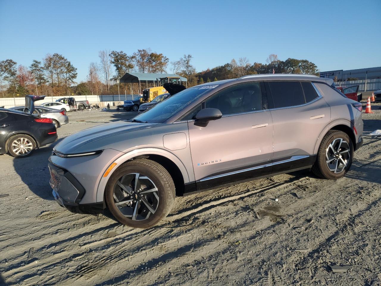 2025 CHEVROLET EQUINOX
