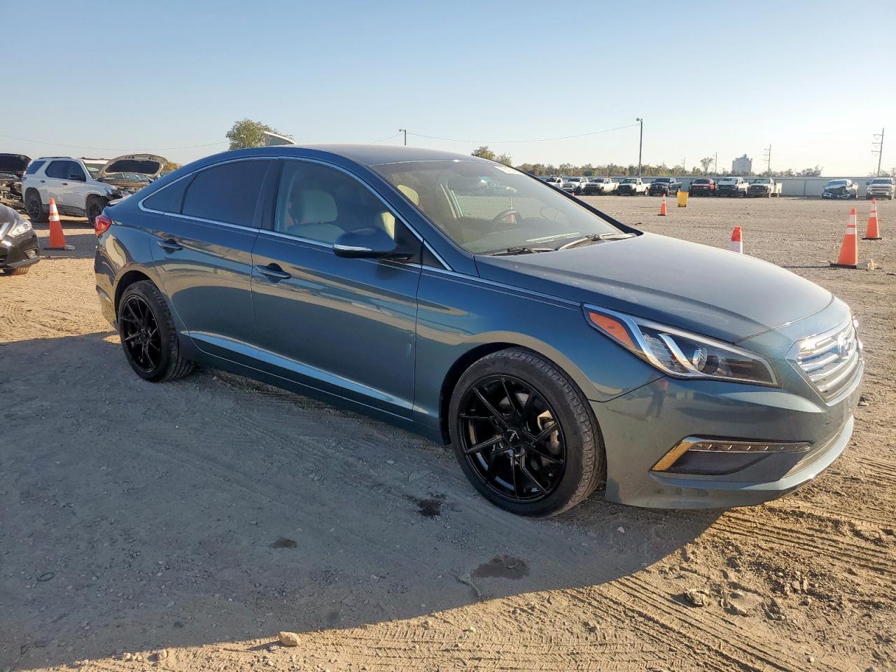 2016 HYUNDAI SONATA