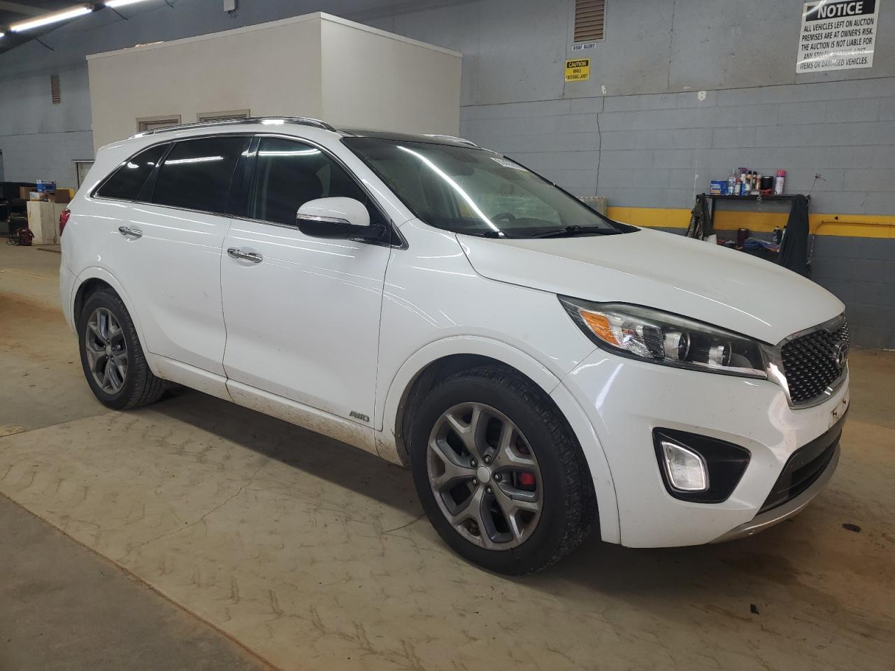 2017 KIA SORENTO