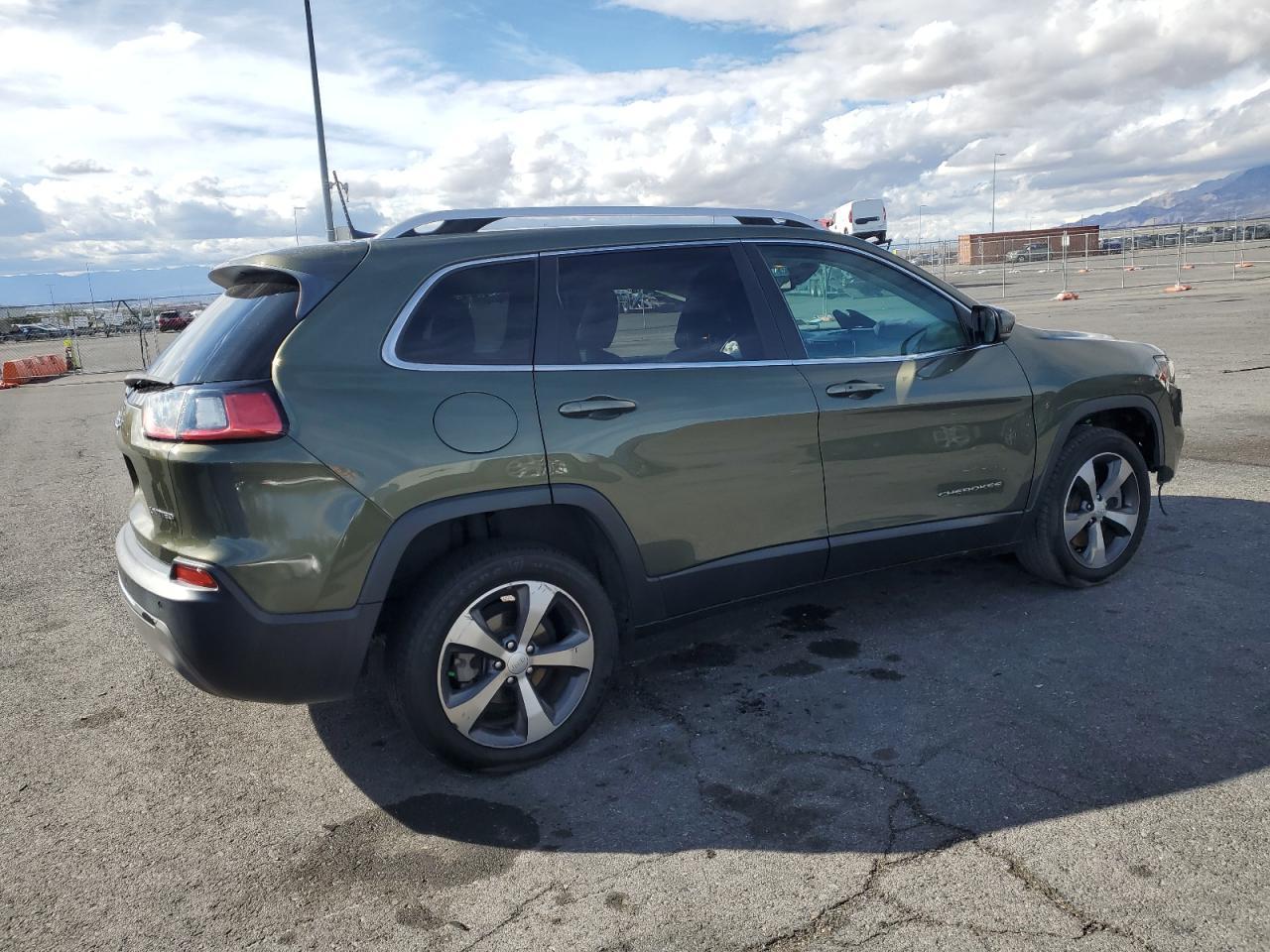 2020 JEEP CHEROKEE