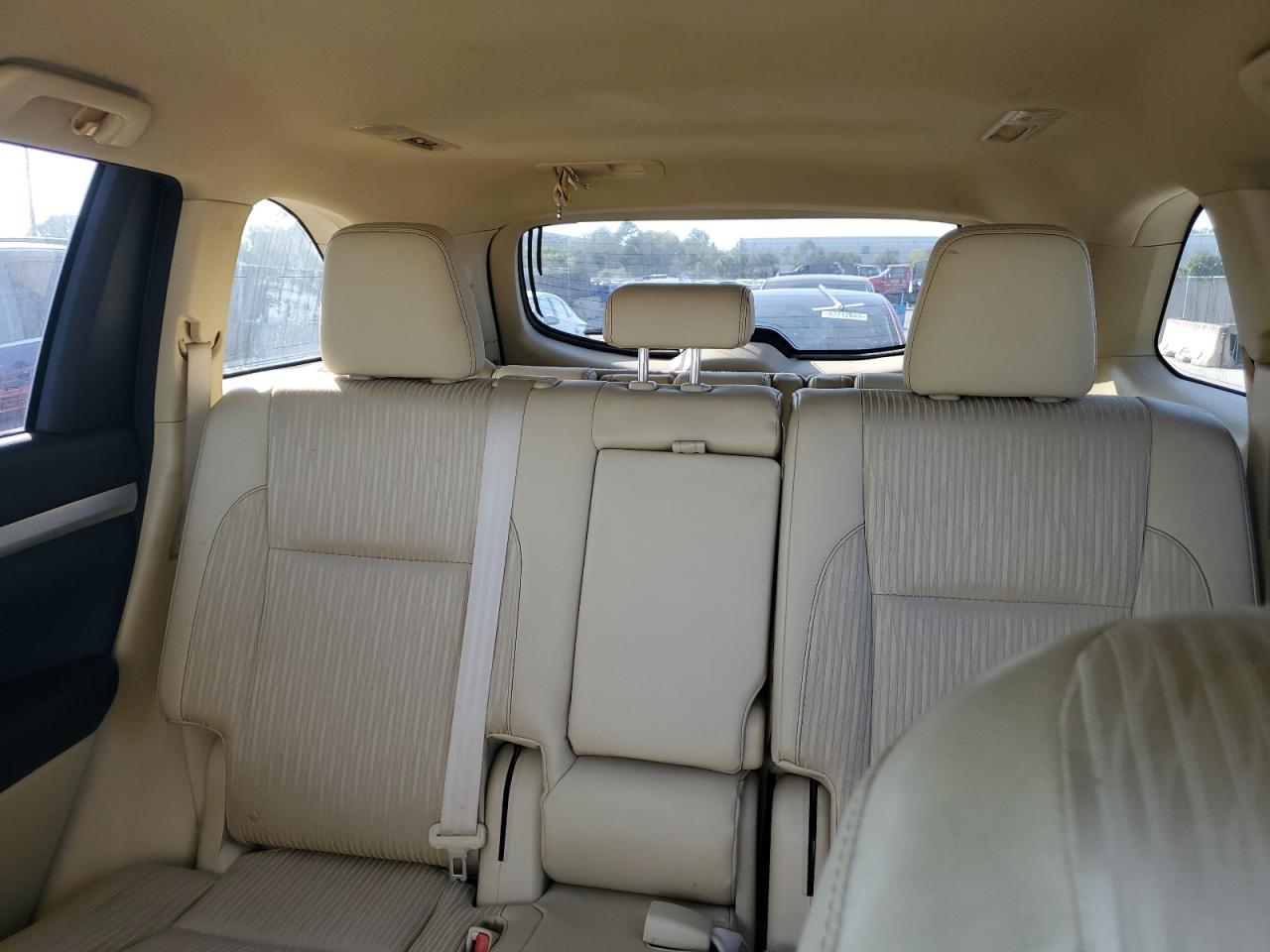 2014 TOYOTA HIGHLANDER