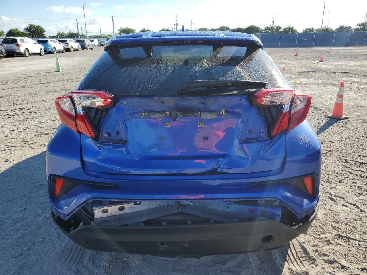 2018 TOYOTA C-HR