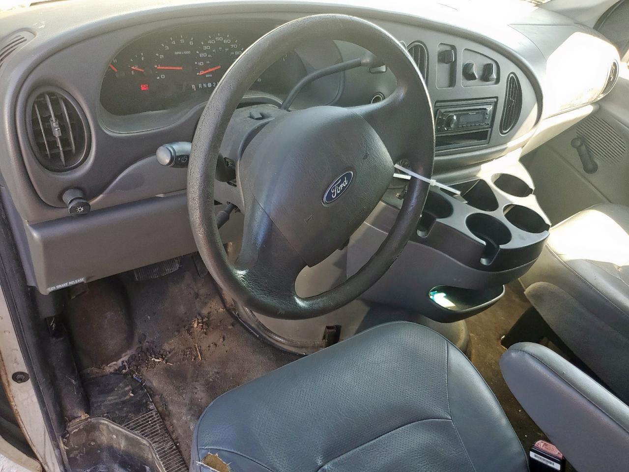 2006 FORD ECONOLINE