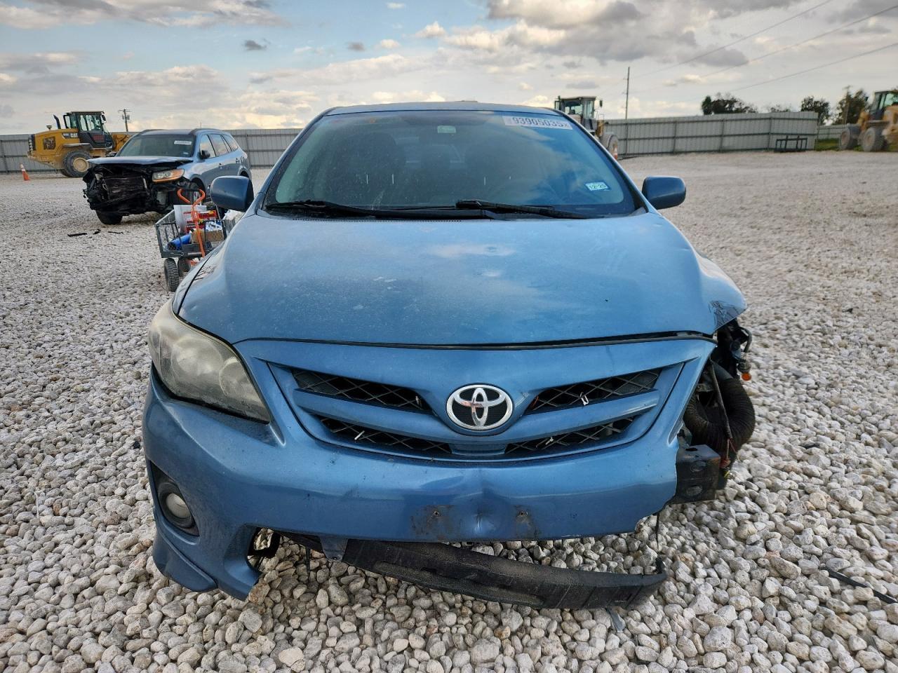 2013 TOYOTA COROLLA
