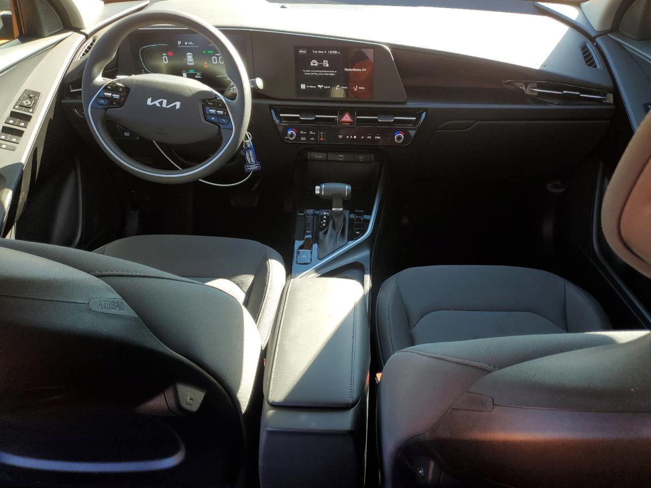2025 KIA Niro