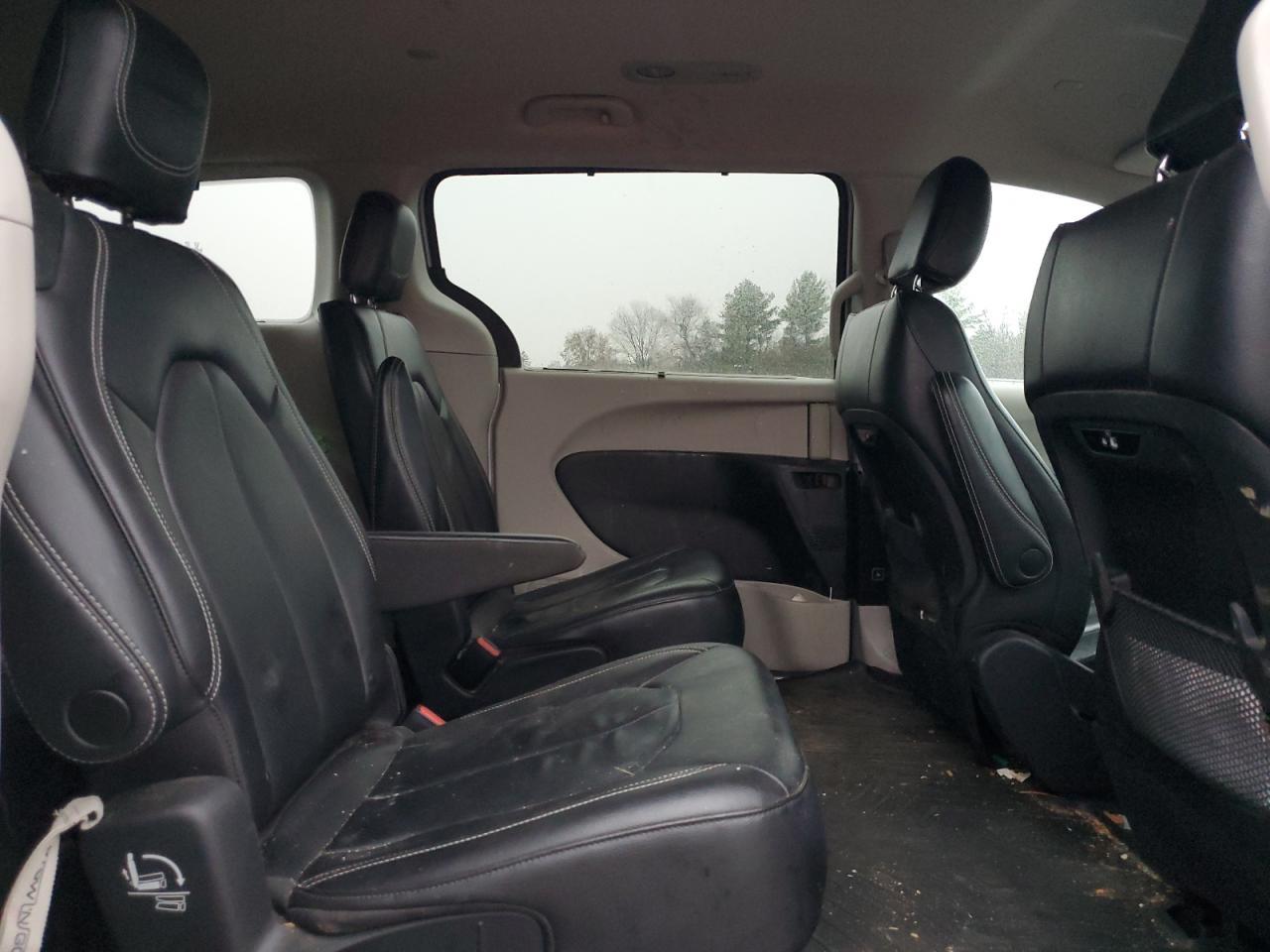 2022 CHRYSLER Pacifica