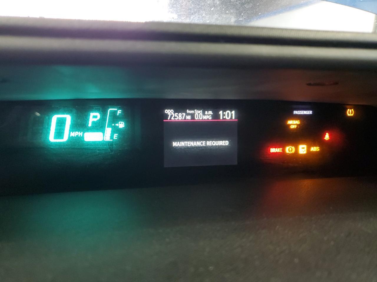 2013 TOYOTA Prius c