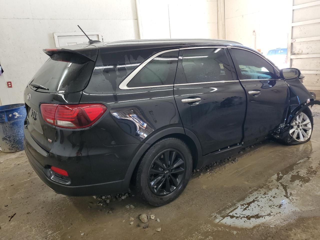 2020 KIA SORENTO