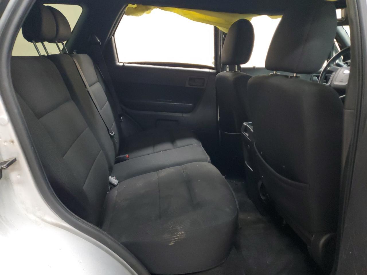 2009 FORD ESCAPE