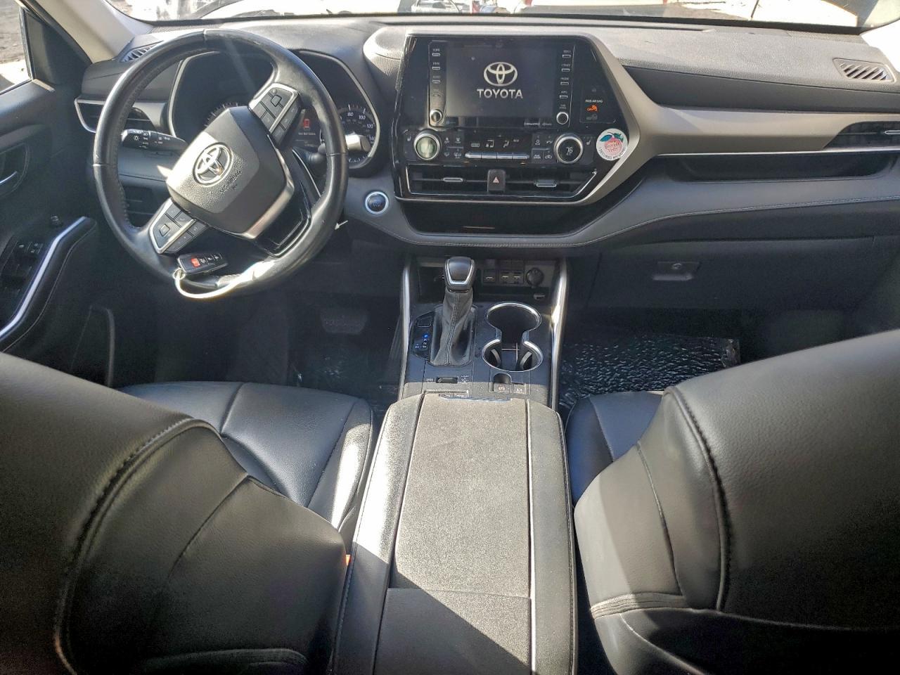 2021 TOYOTA HIGHLANDER