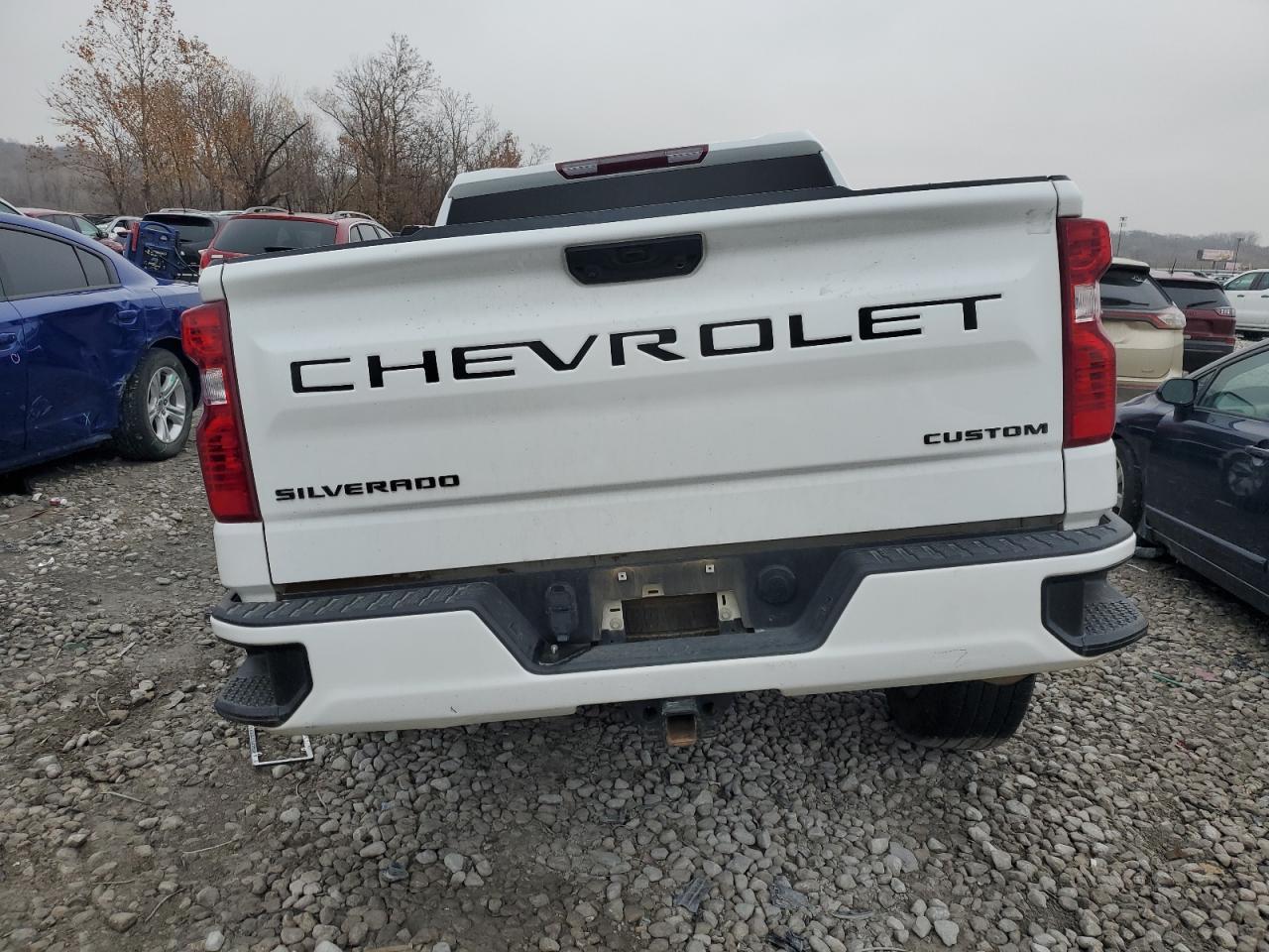 2024 CHEVROLET Silverado