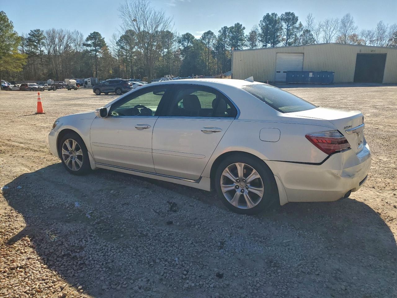 2010 ACURA RL