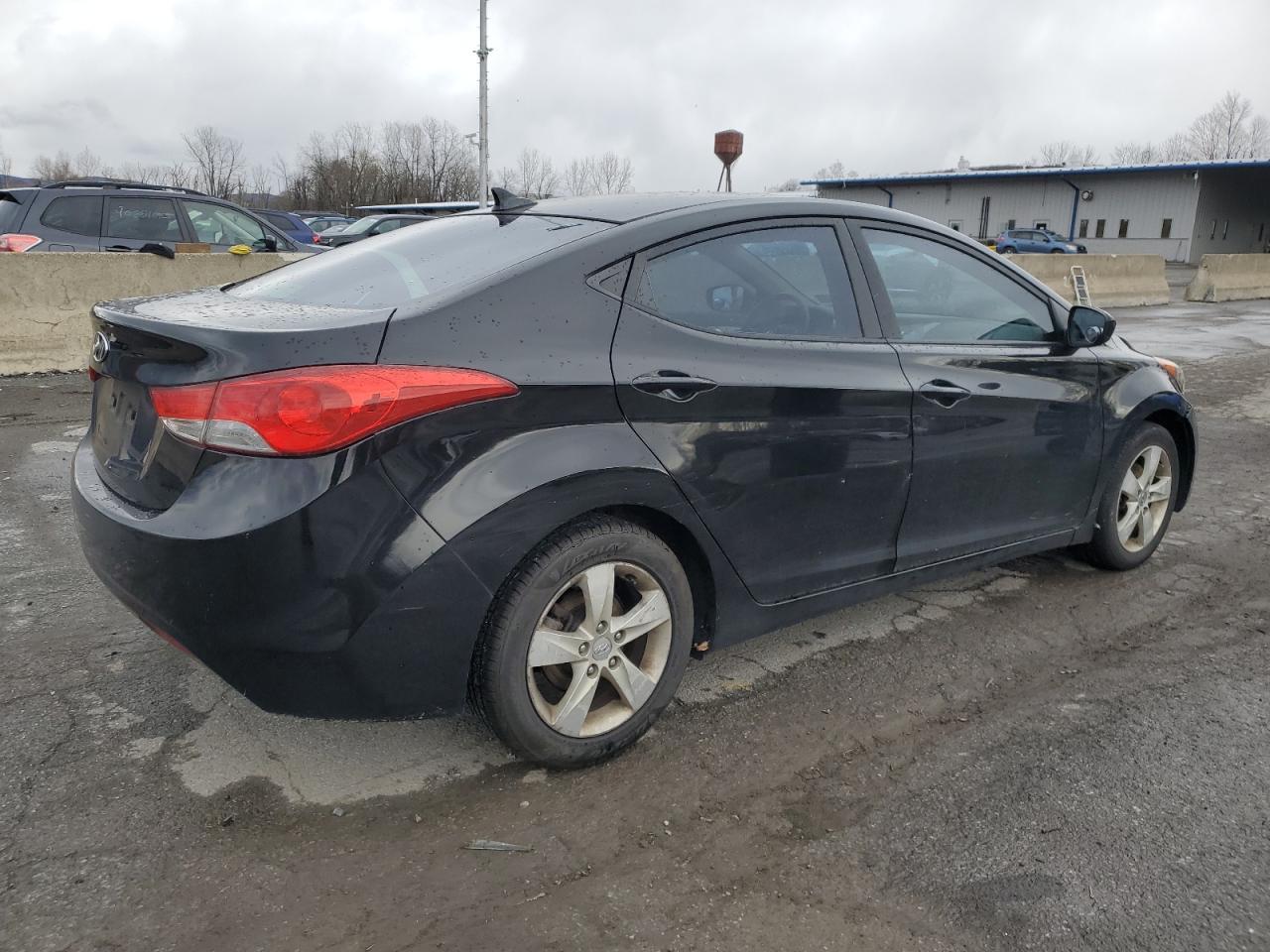 2012 HYUNDAI ELANTRA