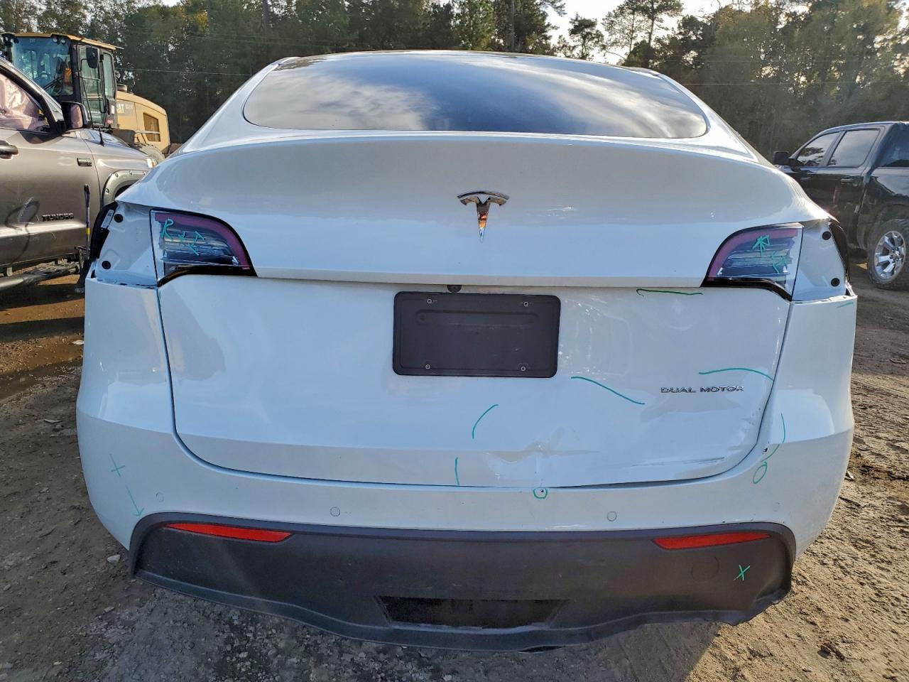 2022 TESLA MODEL Y