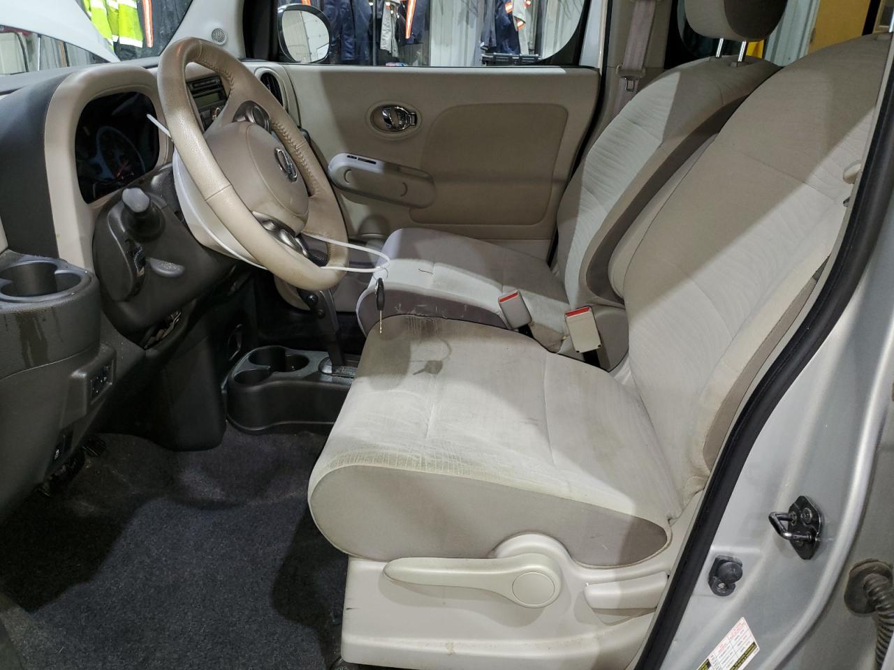 2013 NISSAN CUBE