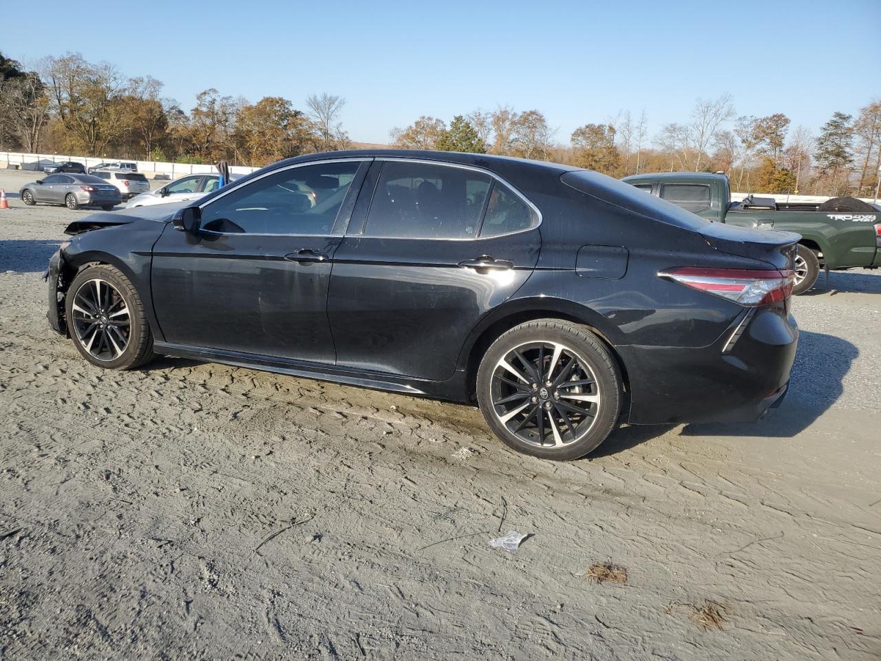 2018 TOYOTA CAMRY