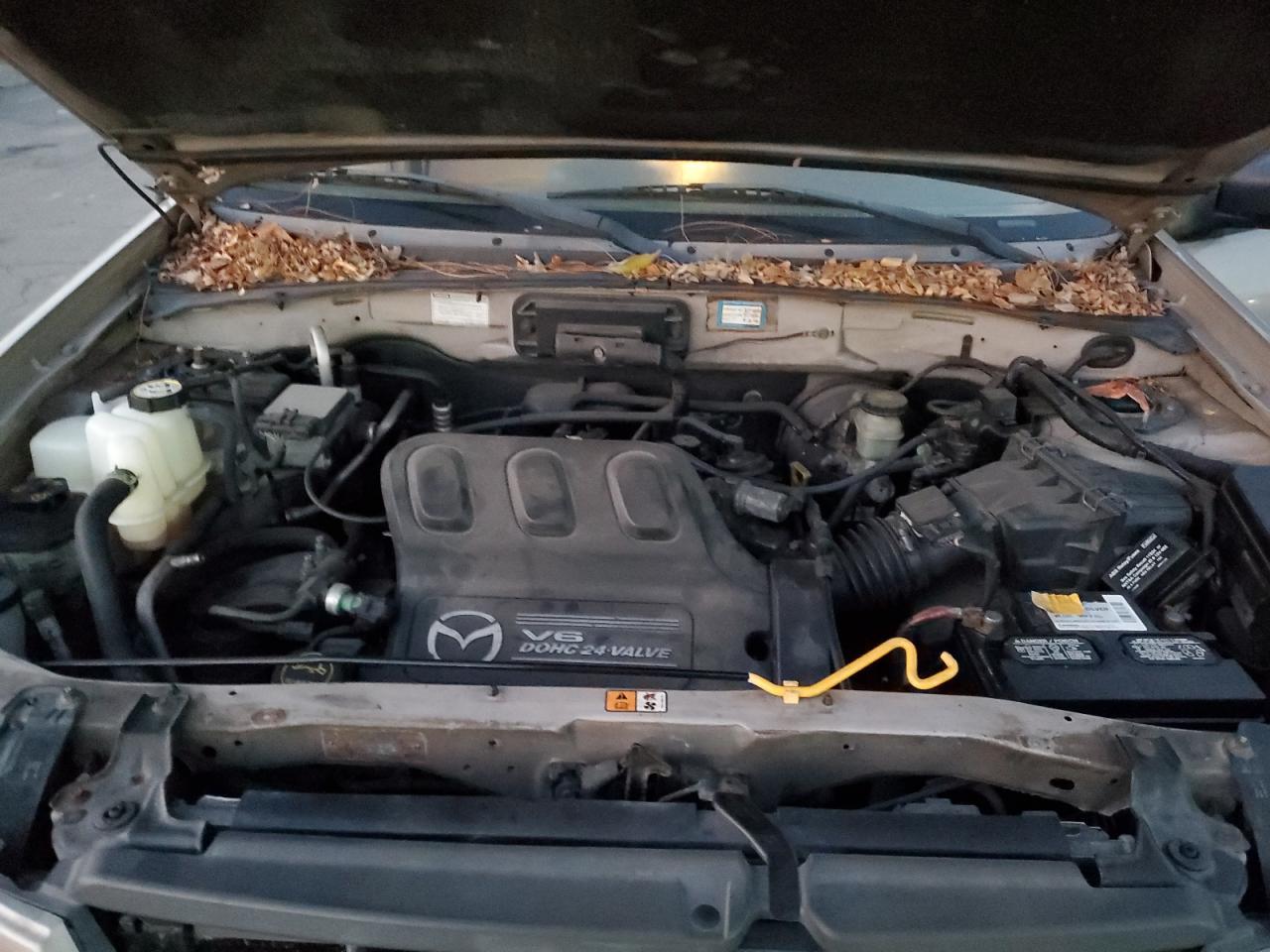 2002 MAZDA Tribute