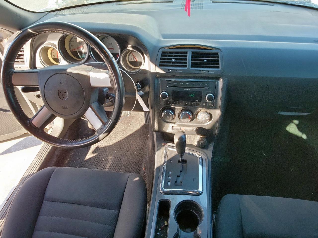 2010 DODGE Challenger