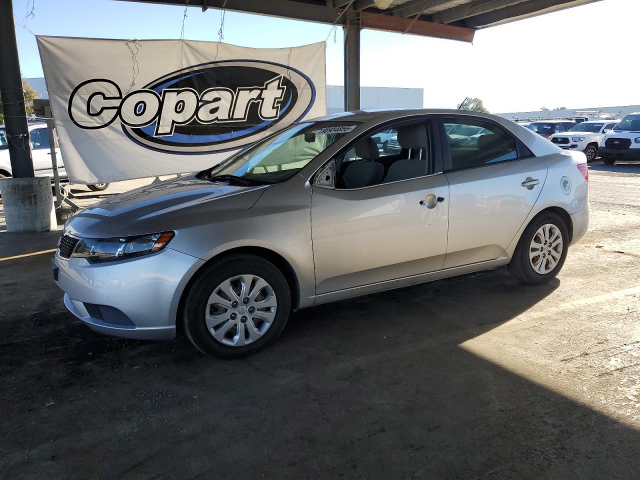2013 KIA FORTE