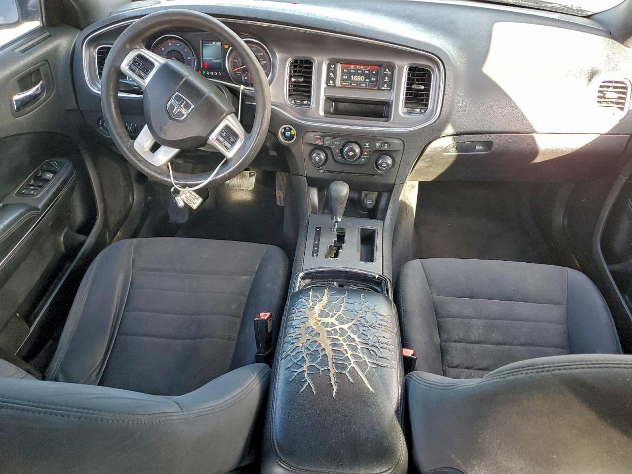2011 DODGE CHARGER