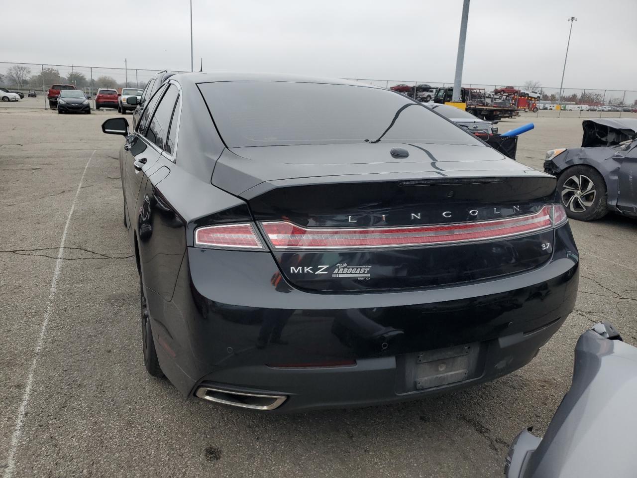 2013 LINCOLN MKZ