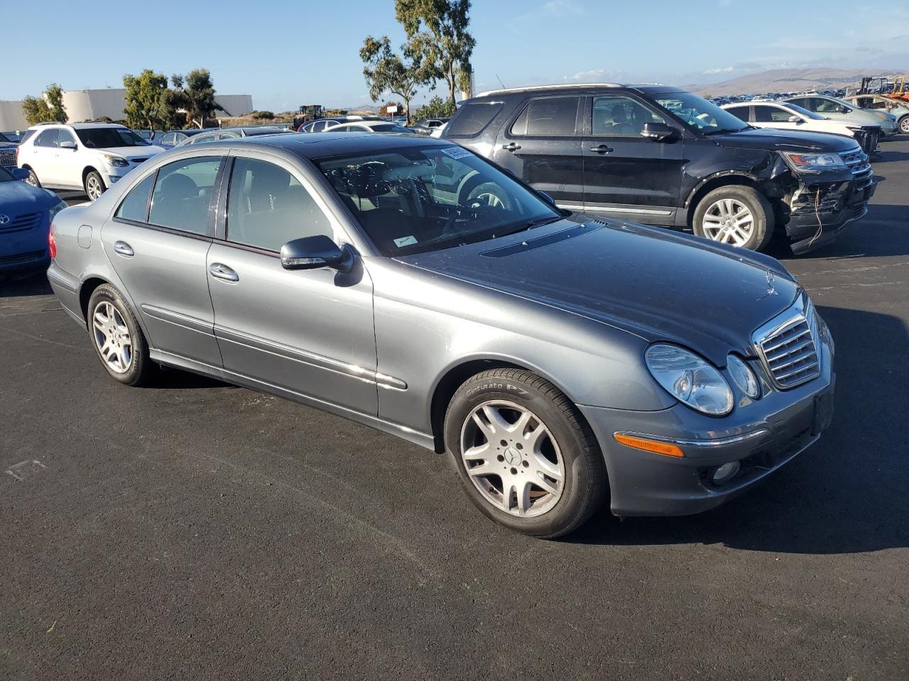 2007 MERCEDES-BENZ E-Class
