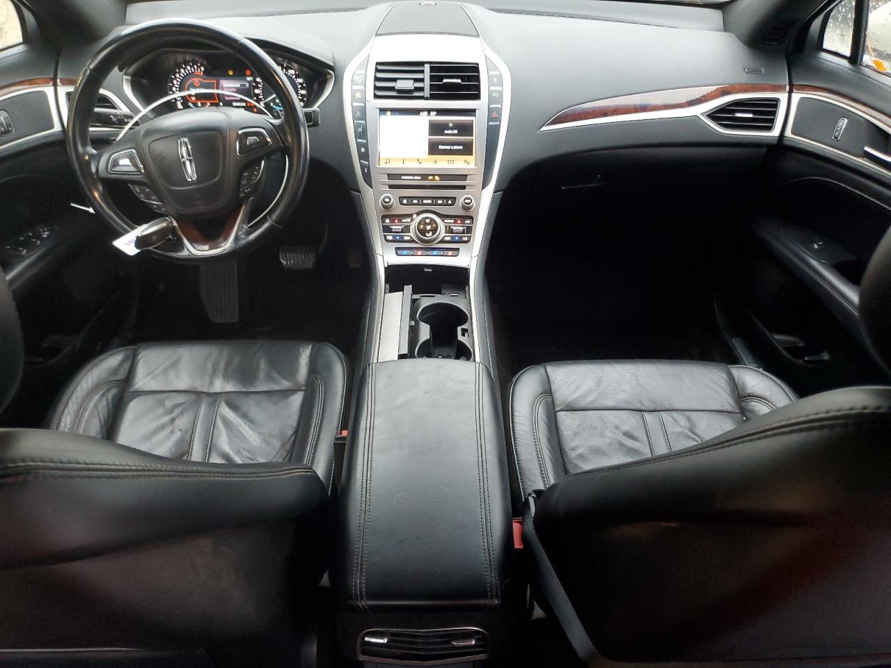 2017 LINCOLN MKZ