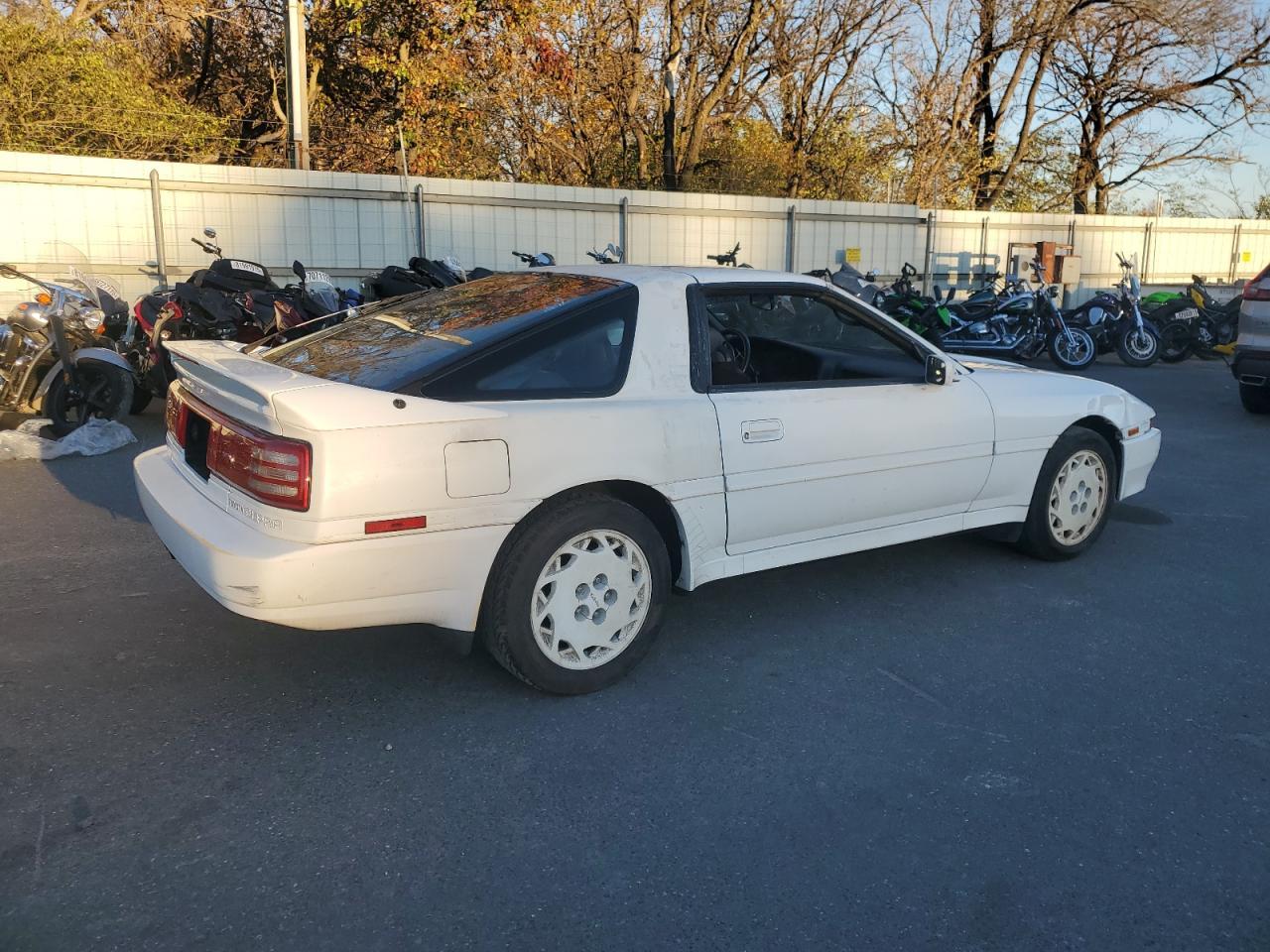1990 TOYOTA Supra