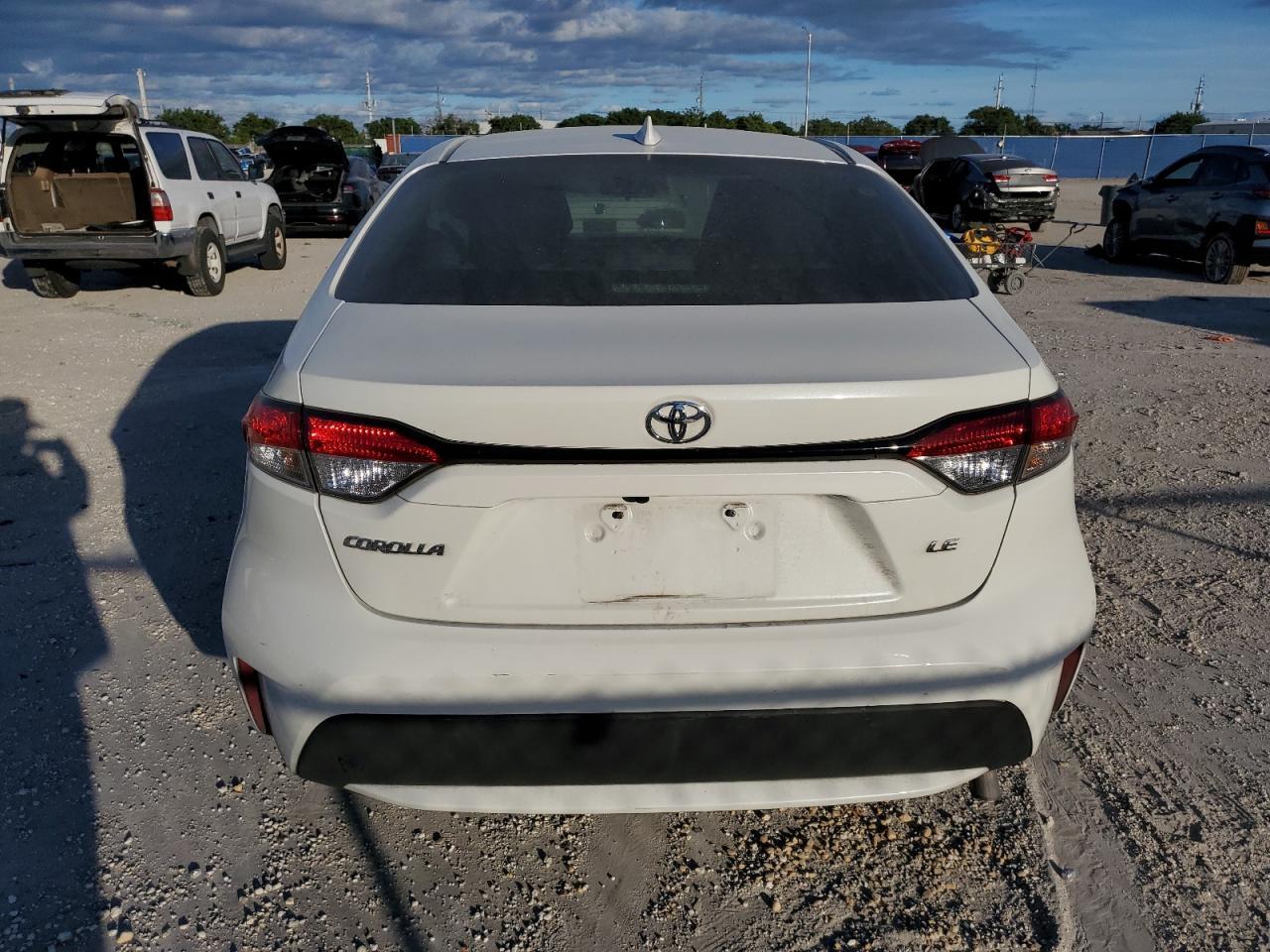 2020 TOYOTA COROLLA