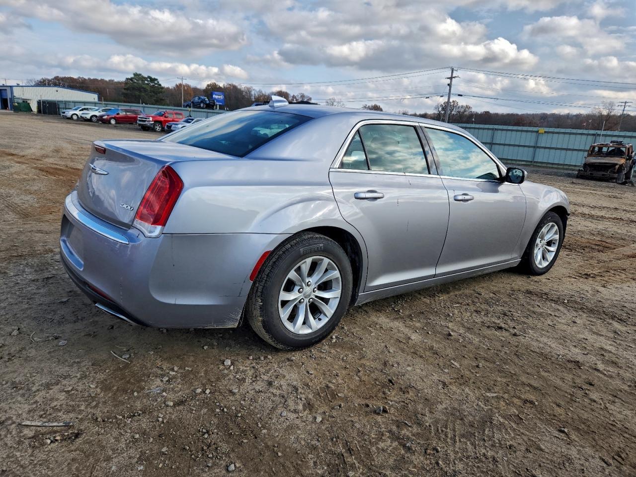 2016 CHRYSLER 300