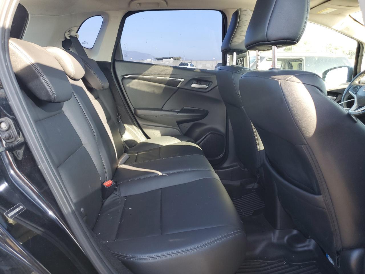 2015 HONDA FIT